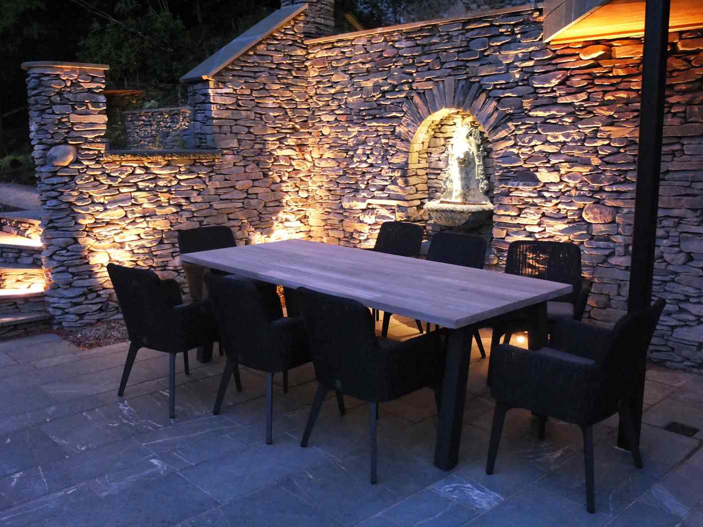 Spring Cottage Grounds - Outdoor Dining by Night